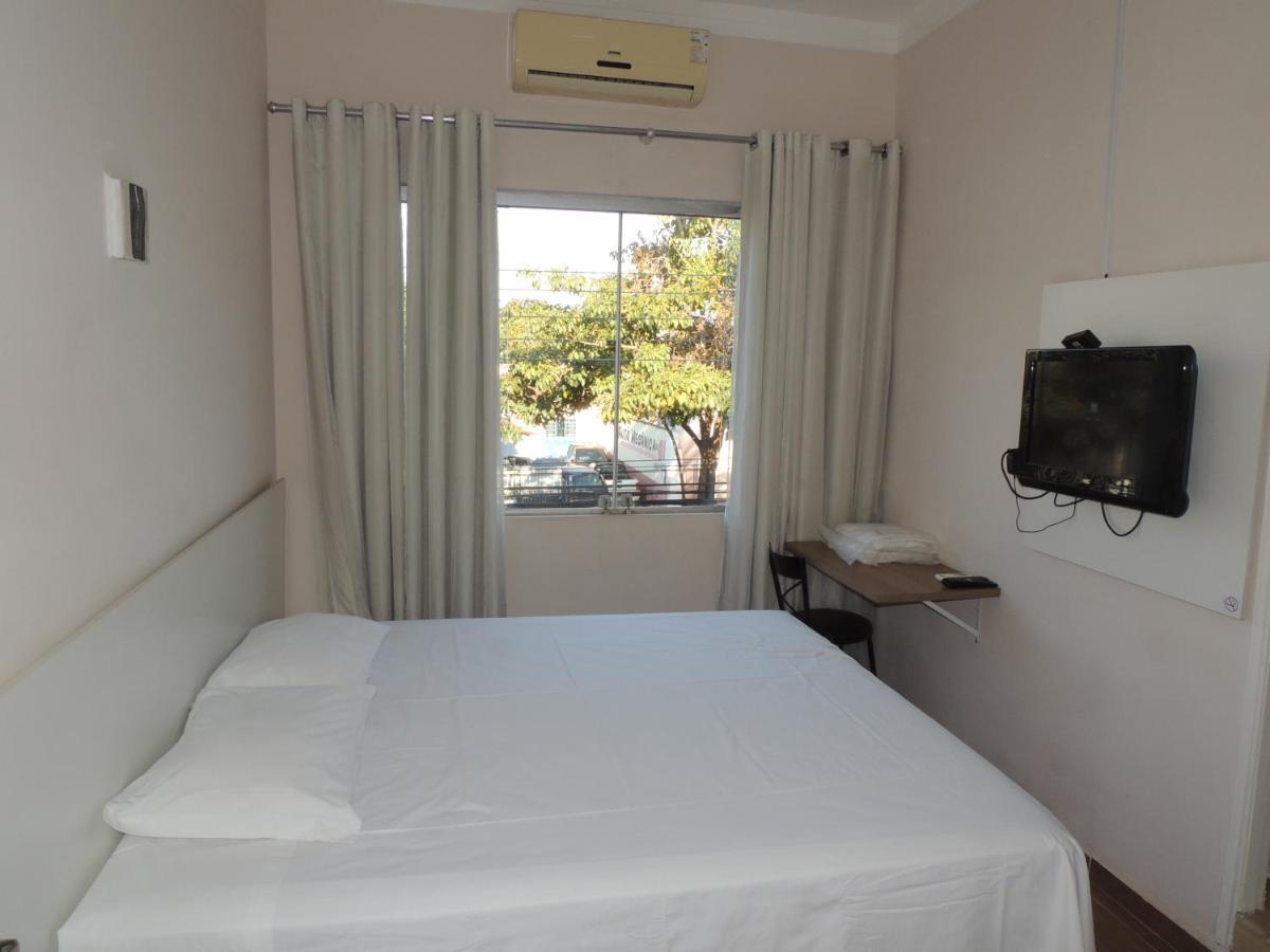 Hotel Belvedere Araras - Fácil Acesso Hospital São Leopoldo e Faculdades Esterno foto